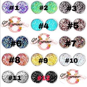 Druzy Stud Earrings (12 sets)
(Stainless Steel)